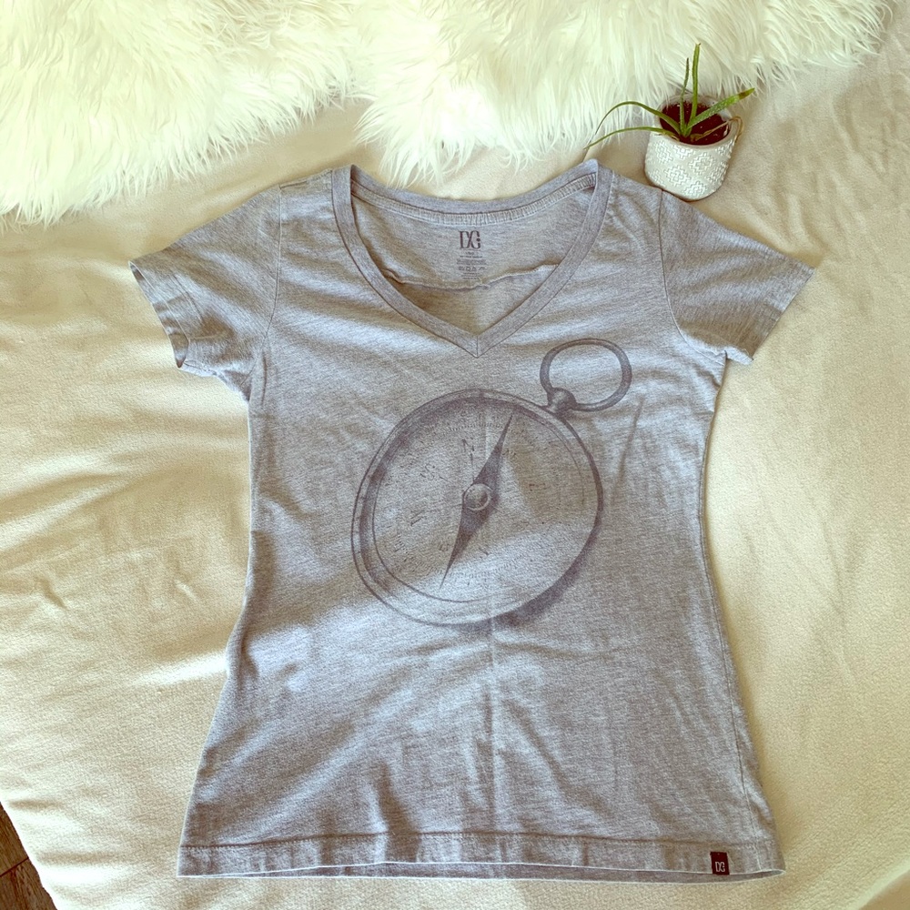 DC Grey V-Neck T-Shirt with Compass Print